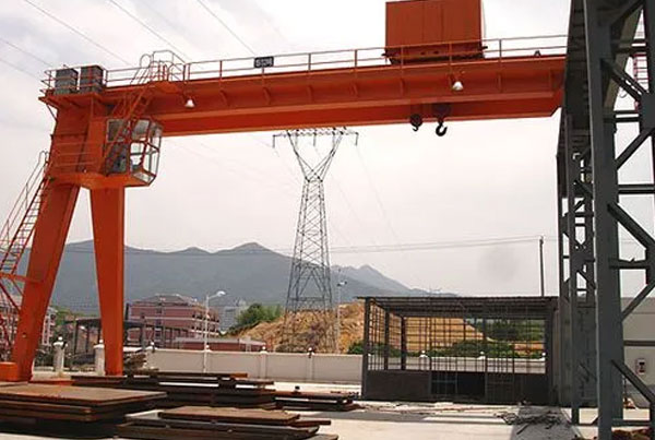 Double Girder Semi-Gantry Crane