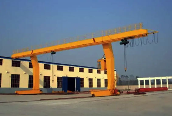 Double Hoist Crane