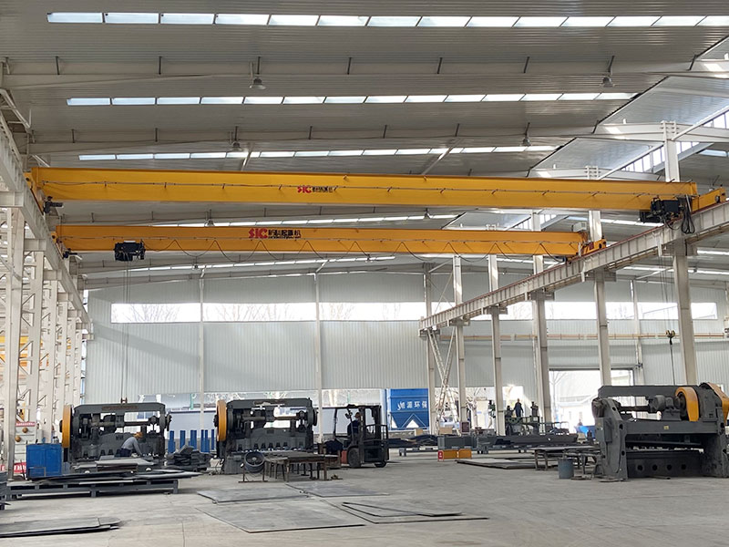 Single Girder EOT Cranes