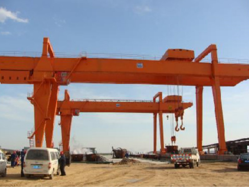 Stocks Lifting Gantry Crane