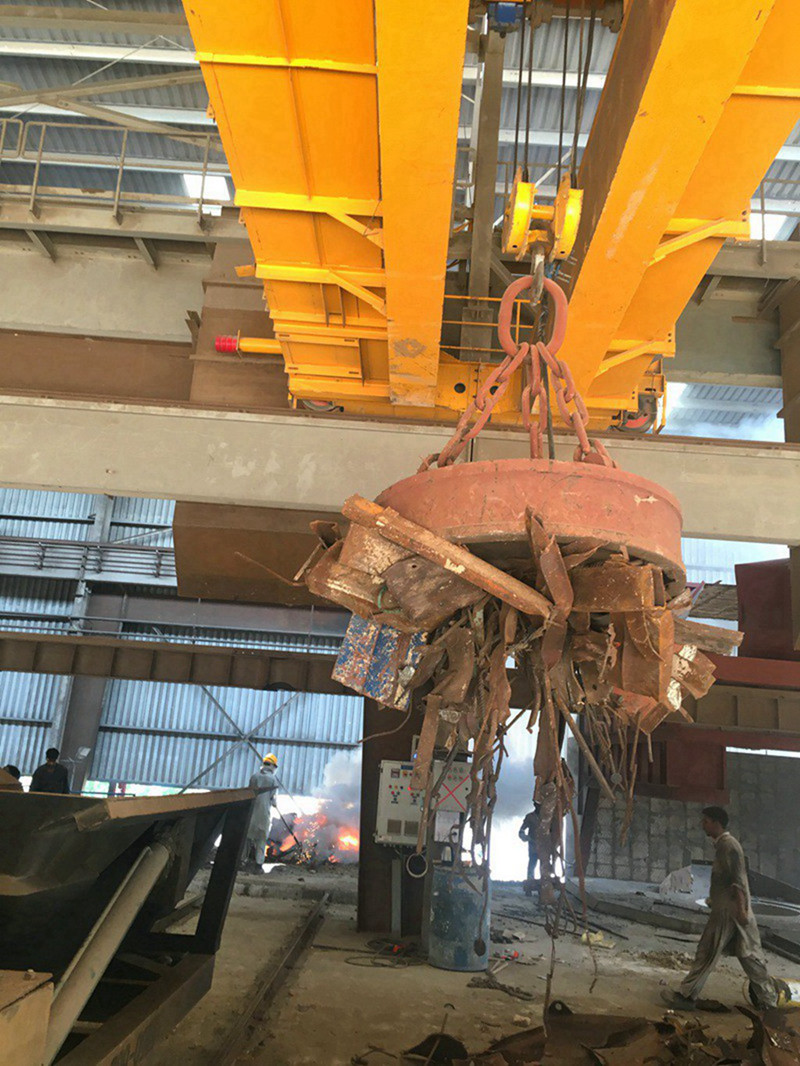 Steel Scrap Handling Electromagnet Overhead Crane