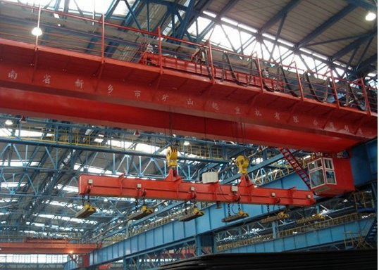 Slab and Billet Lifting Crane