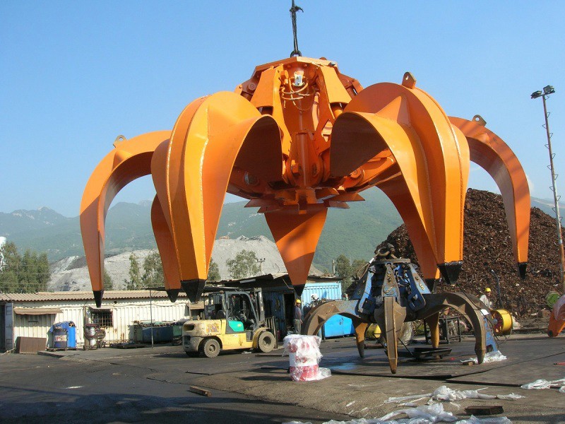 Excavator Orange Peel Grapple