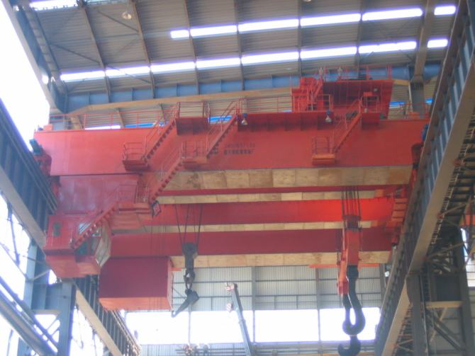 EAF or Converter Teeming cranes