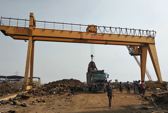 Scrap Yard Grab Gantry Cranes