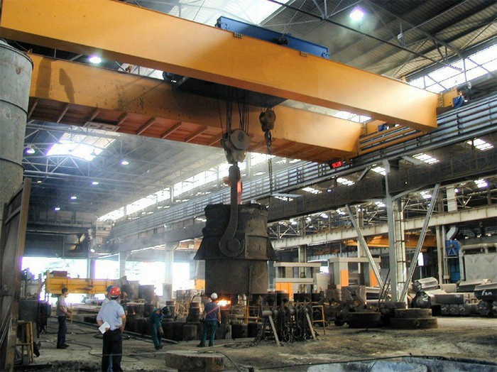 Casting Crane