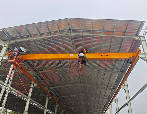 European Single Girder Overhead Crane Core Components - Steel Structure Manufacturing Application in Argentina