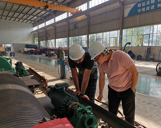 Pakistan FF steel Visited Sinoko factory for cranes inspection