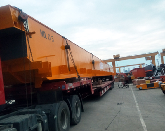 EOT crane delivery site to FF steel Pakistan
