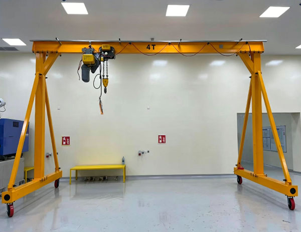 Sinokocranes Custom Manual Gantry Crane Solves Mold Handling Challenges in Jordan's Space-Constrained Workshop