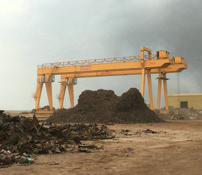 Outdoor steel scrap yard gantry cranes.jpg