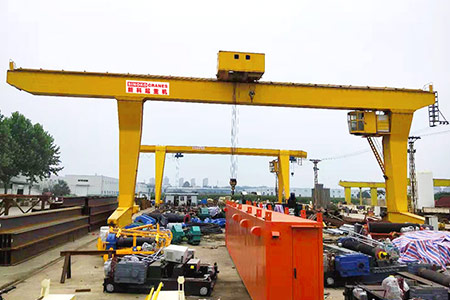 Delivery-yard-gantry-crane1.jpg